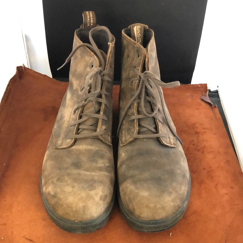 Blundstone Original Lace Up Boots. Men’s 11.5